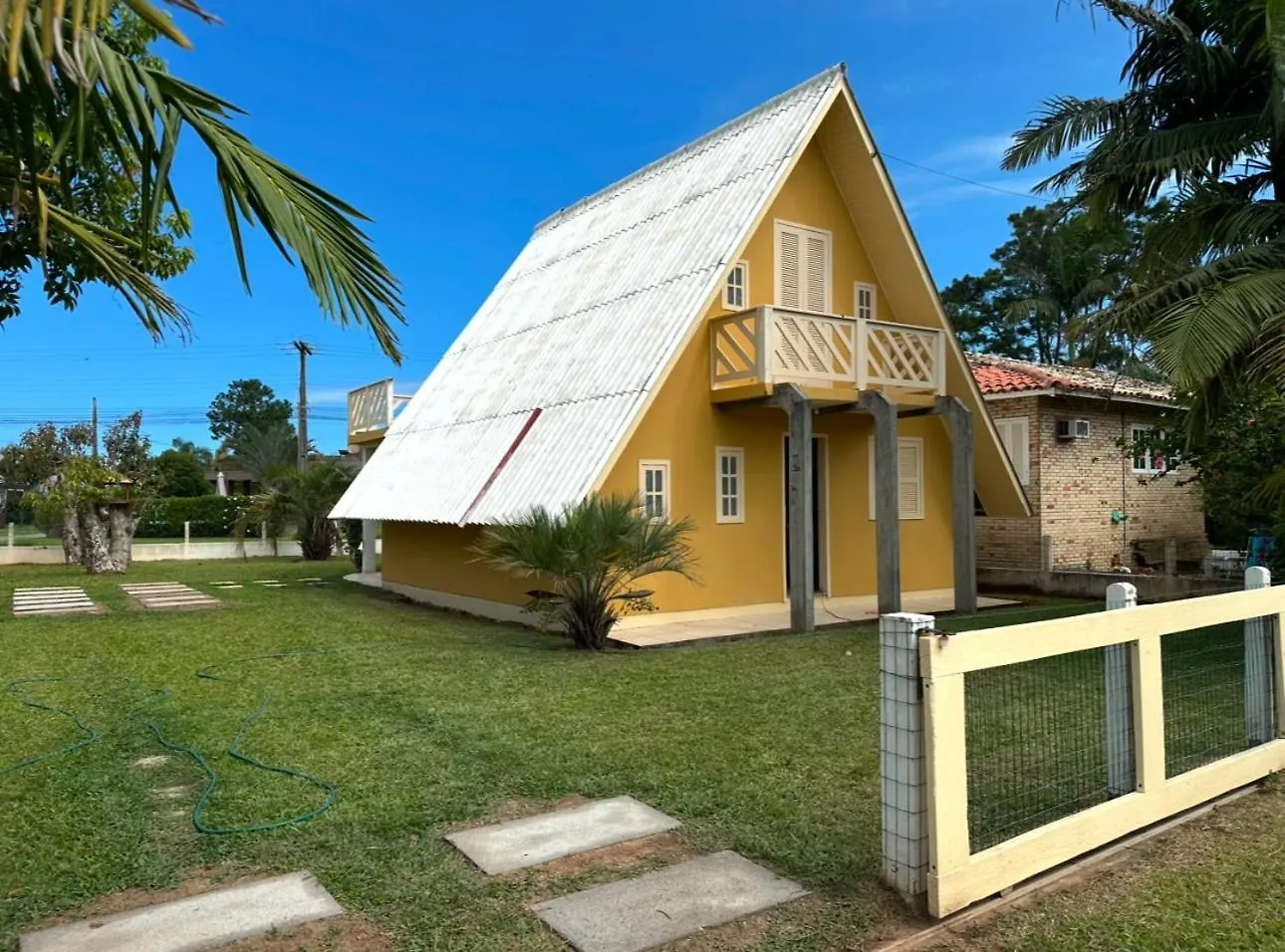 Chale Condominio Vila Suica - Balneario Rincao Vila Nova